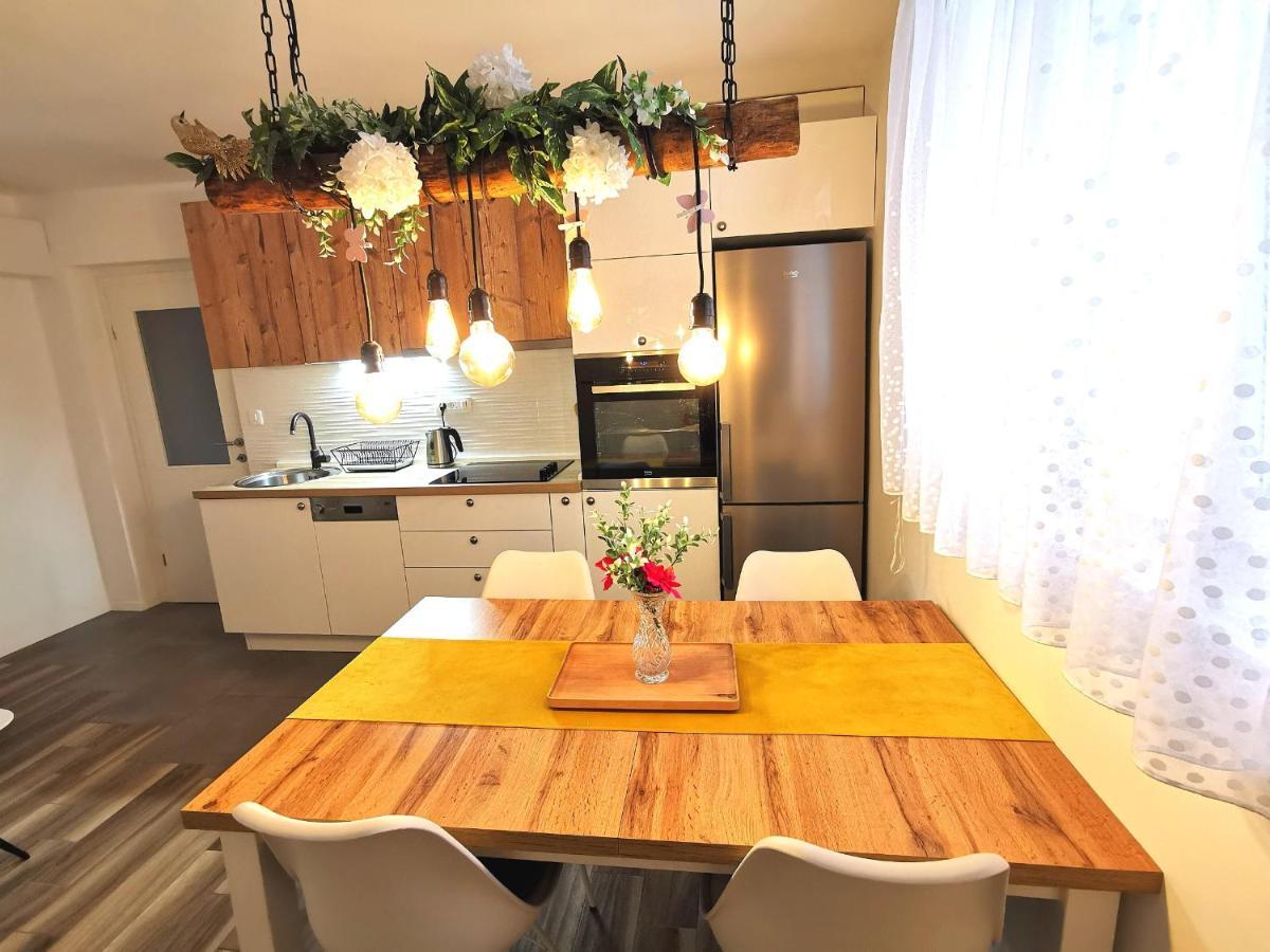 Colors Apartman Split