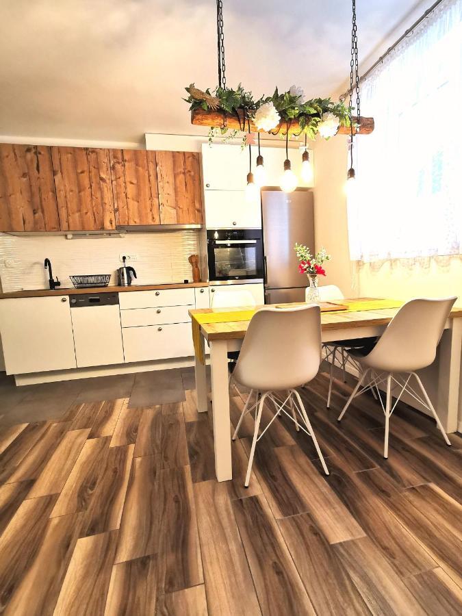 Colors Appartement Split